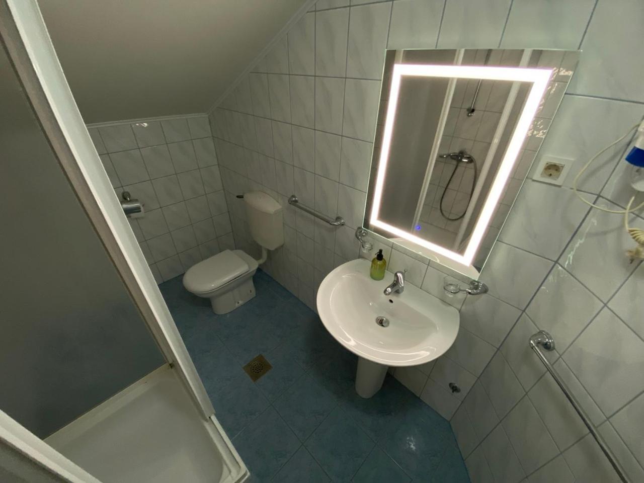 ליבנו Motel Vujeva מראה חיצוני תמונה