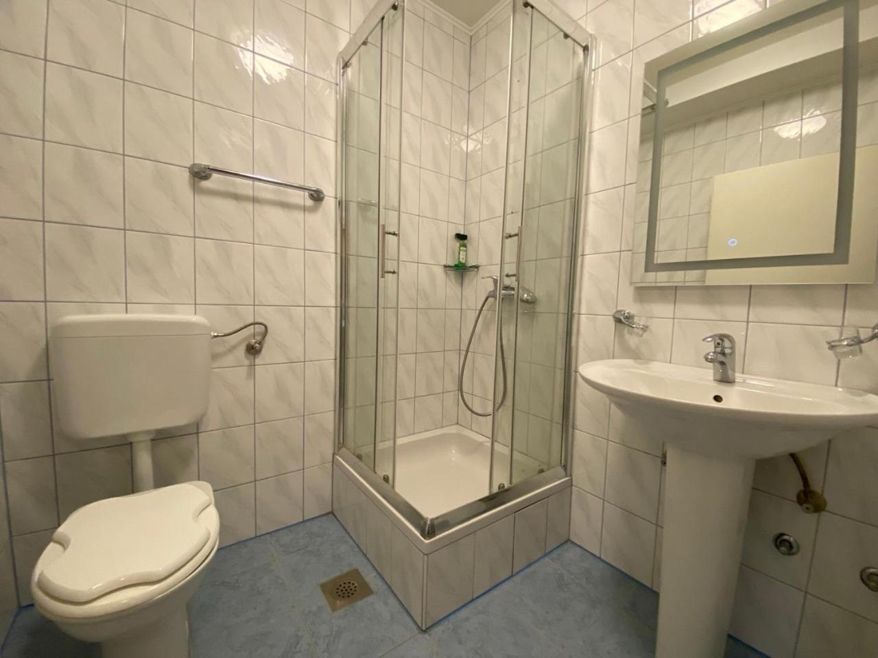 ליבנו Motel Vujeva מראה חיצוני תמונה