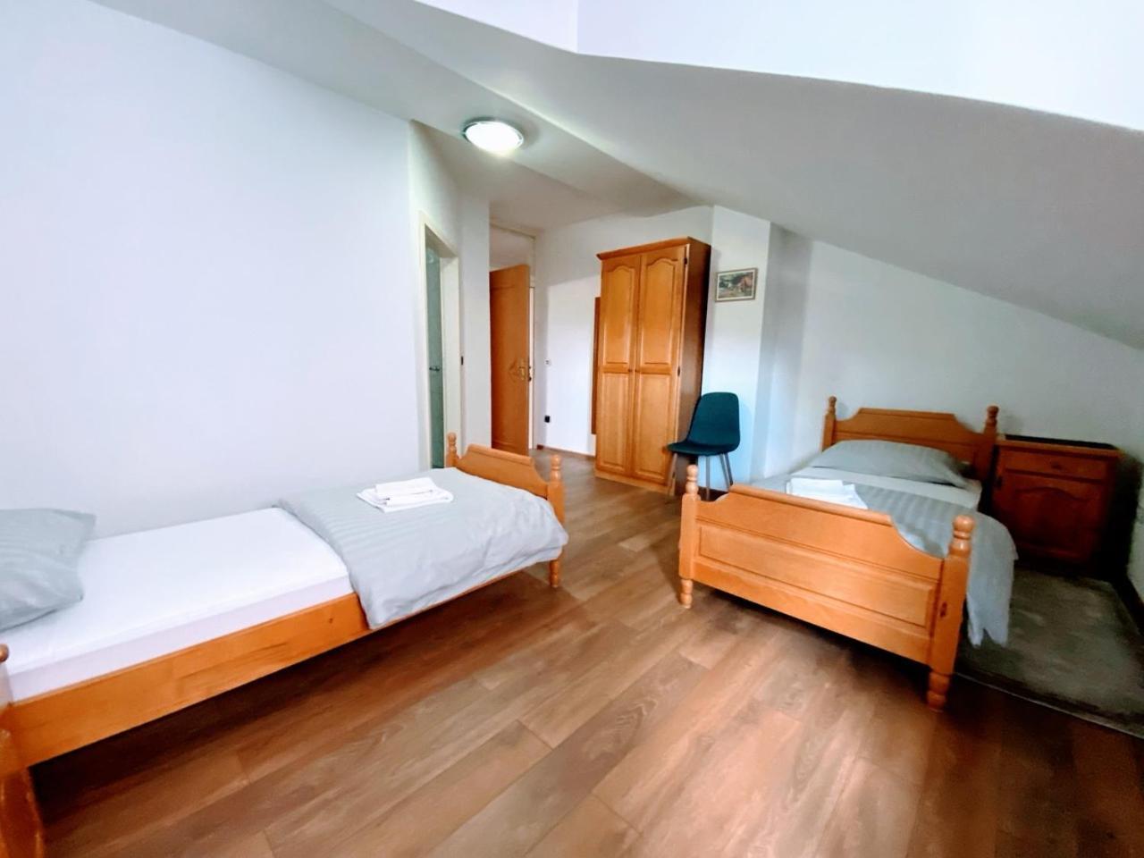 ליבנו Motel Vujeva מראה חיצוני תמונה