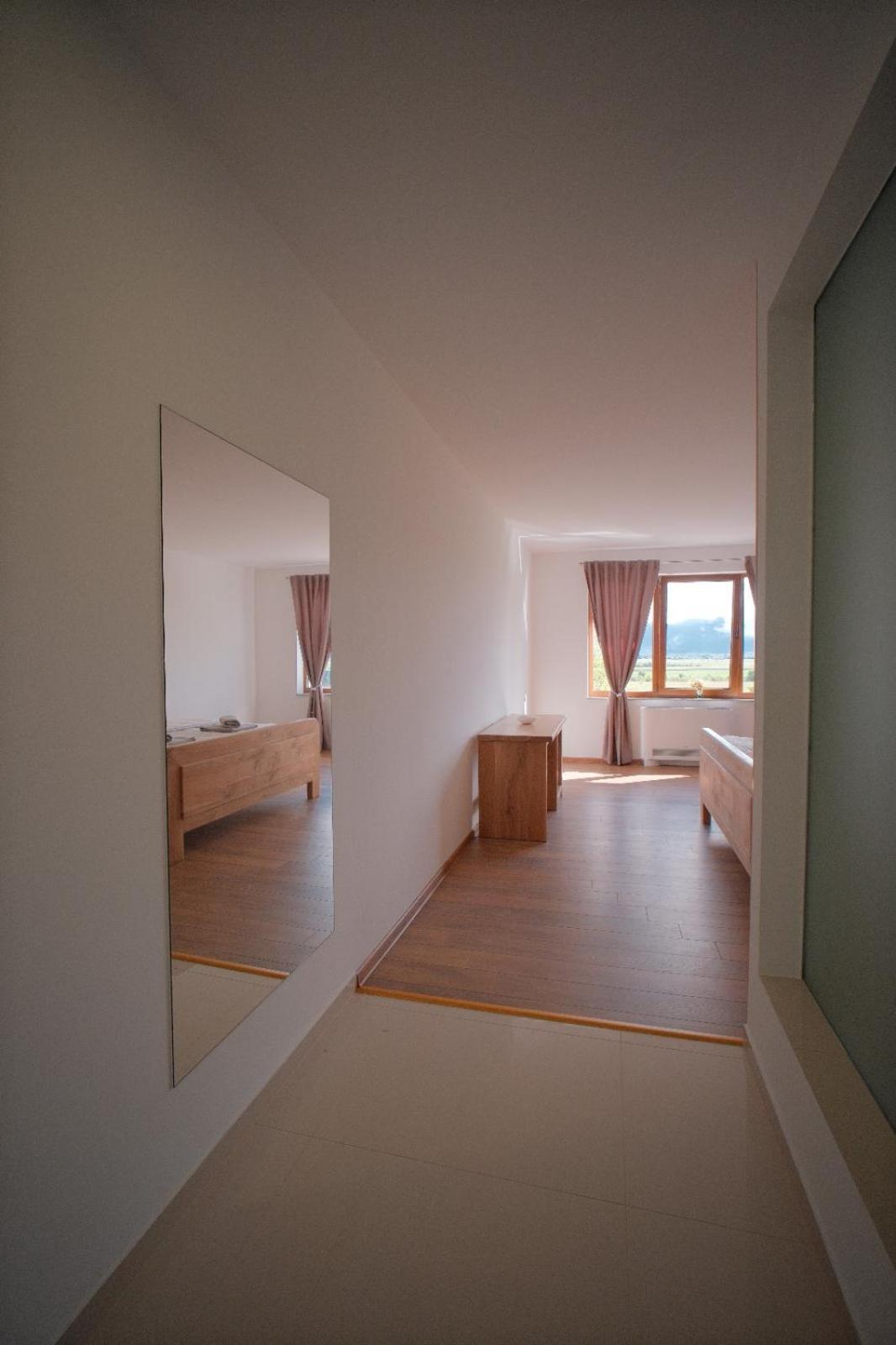 ליבנו Motel Vujeva מראה חיצוני תמונה