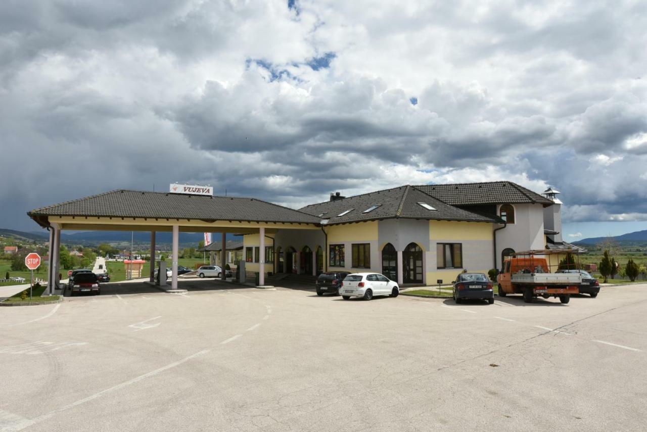 ליבנו Motel Vujeva מראה חיצוני תמונה