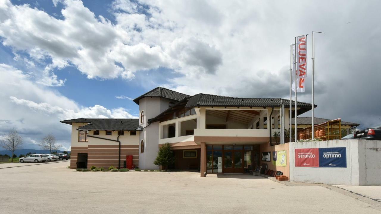 ליבנו Motel Vujeva מראה חיצוני תמונה